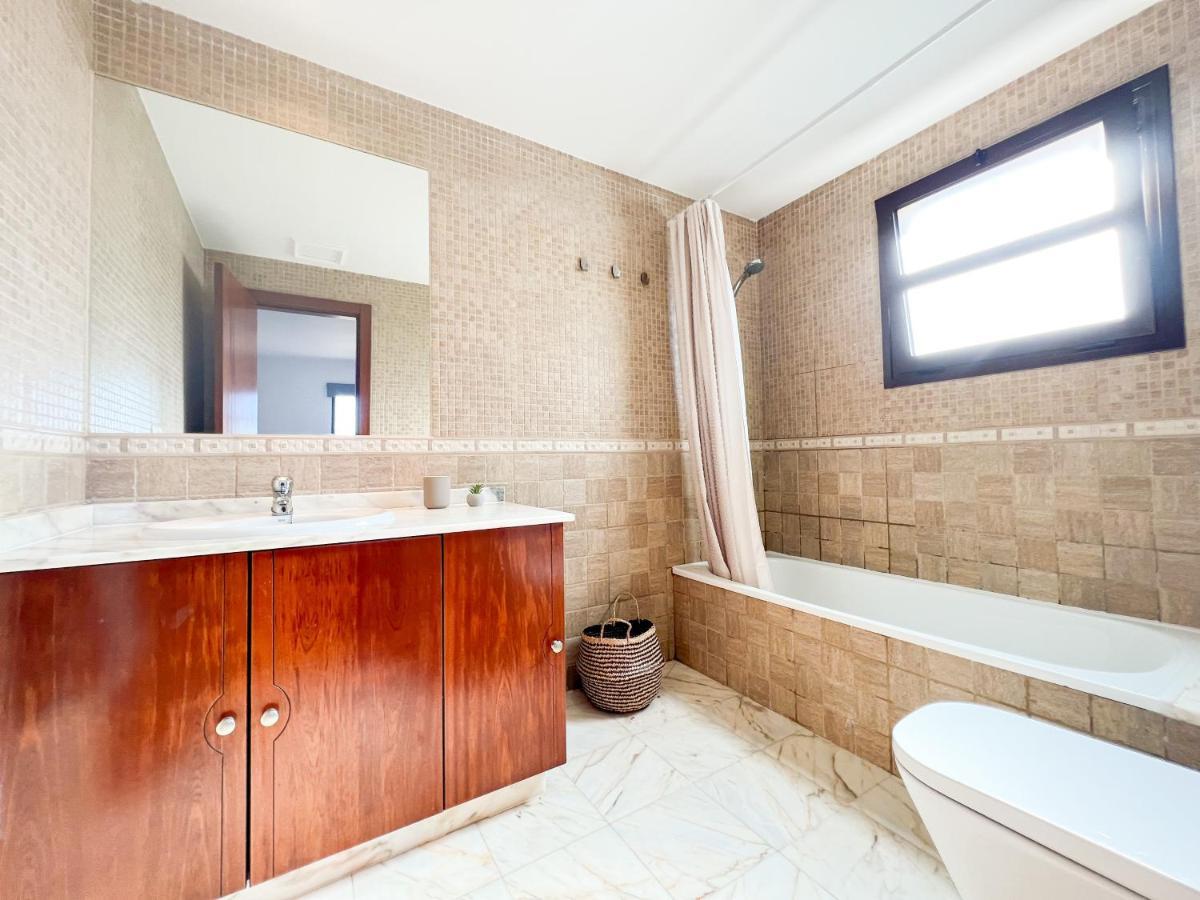 Villa Tarabilla With Private Pool & Ocean Views Corralejo Buitenkant foto